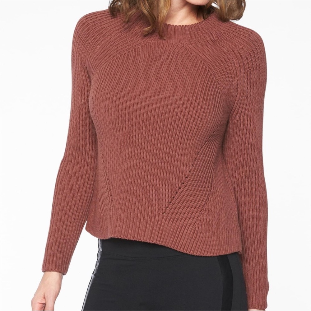 Ribbed Crewneck Sweater in Dusty Rose